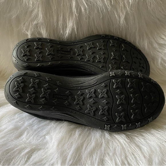 Sport Memory Foam Women’s Size 7 Slip On Shoes - Picture 7 of 9